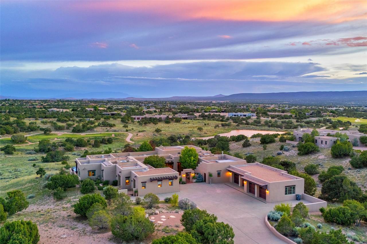 6 Silver Mesa Court - Photo 1