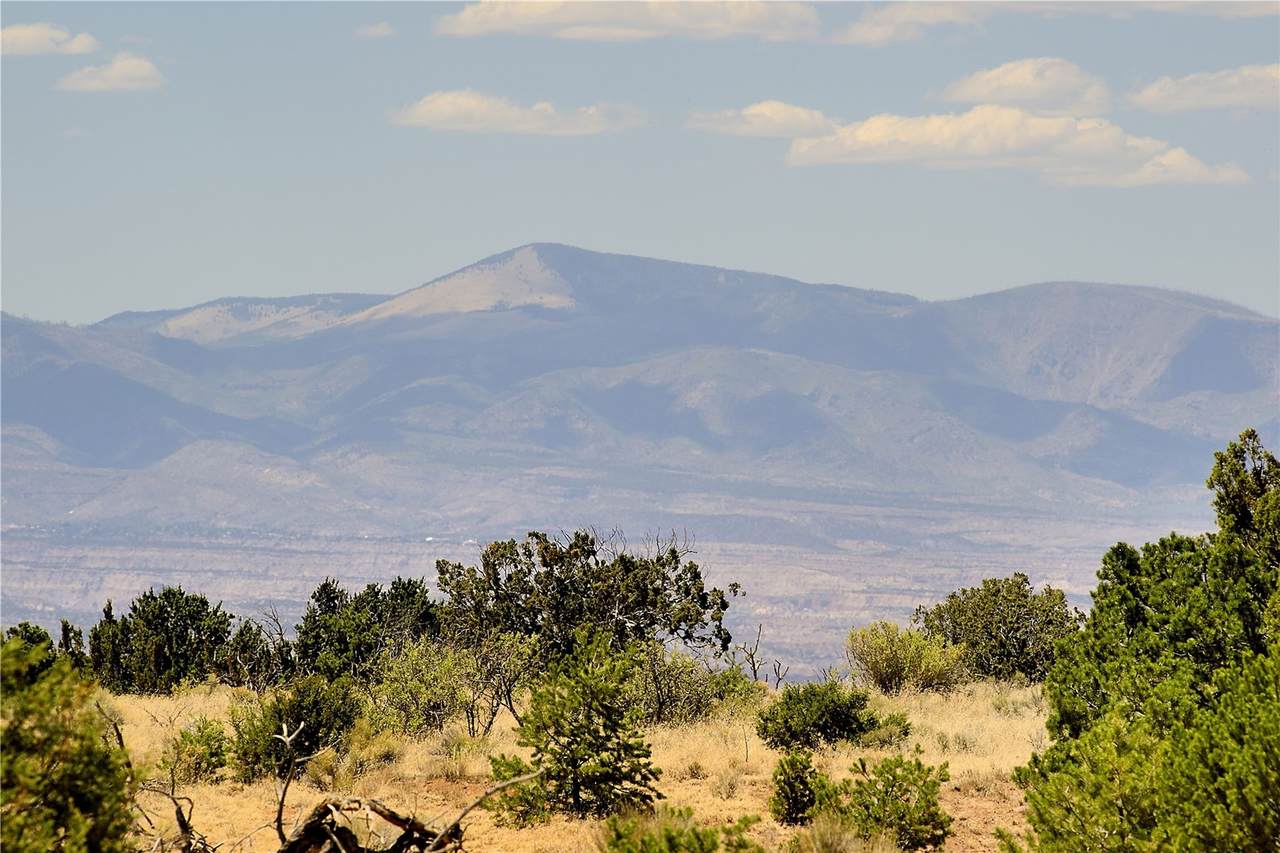 https://bt-photos.global.ssl.fastly.net/santafe/1280_boomver_1_202501404-2.jpg