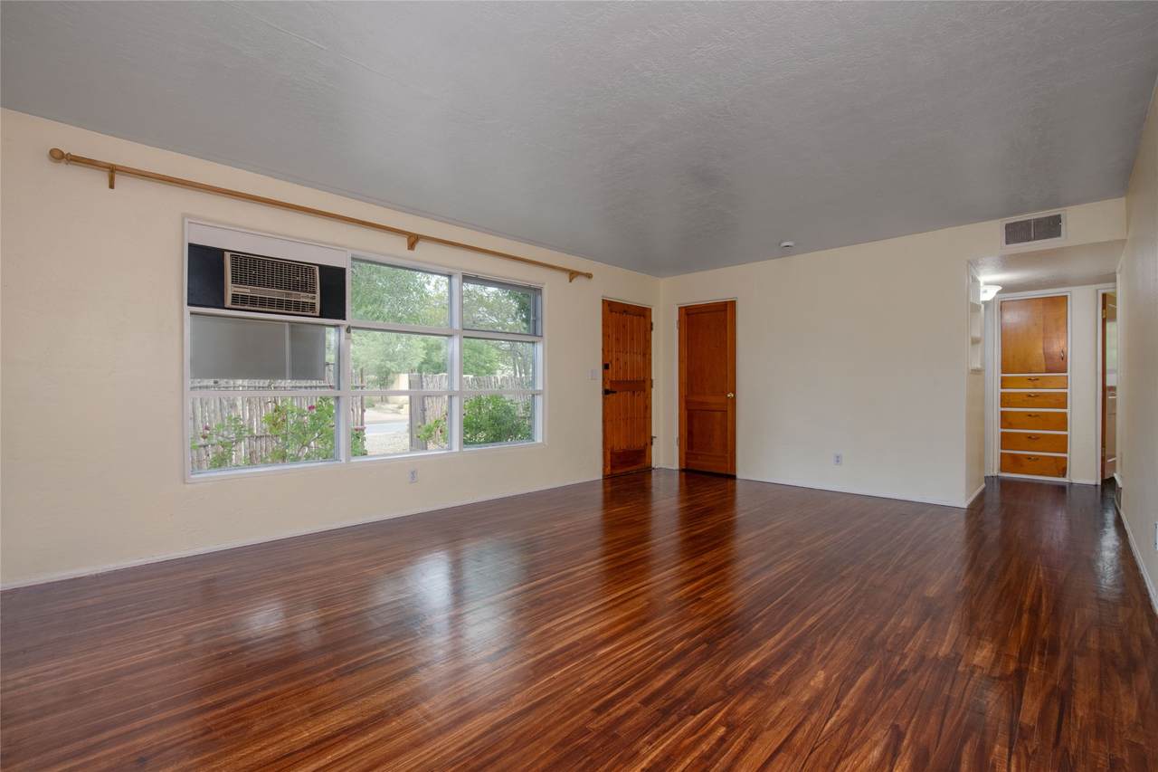 918 Osage Avenue - Photo 1