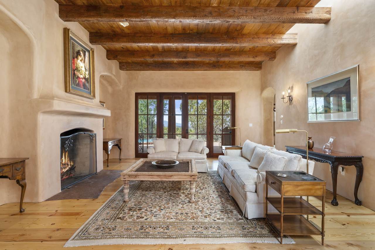 9 Placita Anita - Photo 1