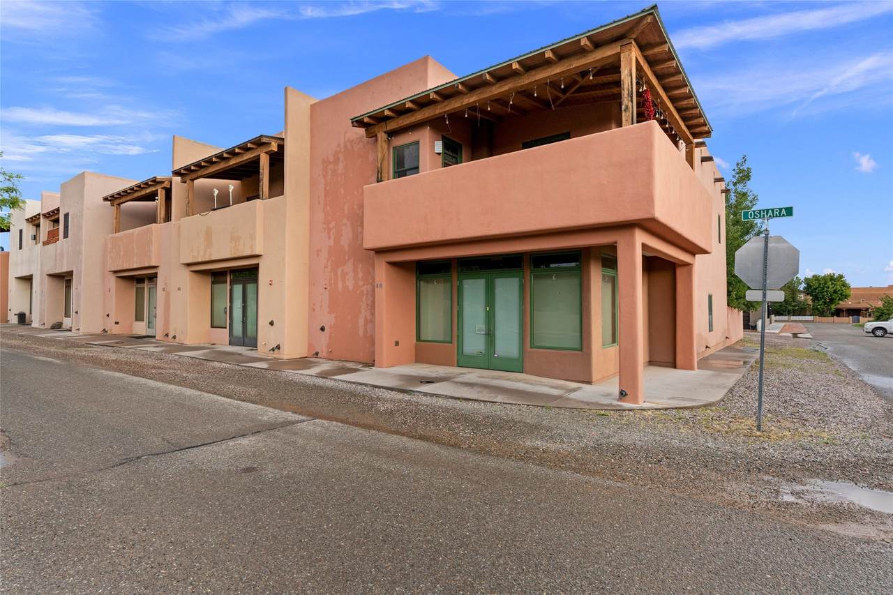 46 Oshara Boulevard - Photo 1