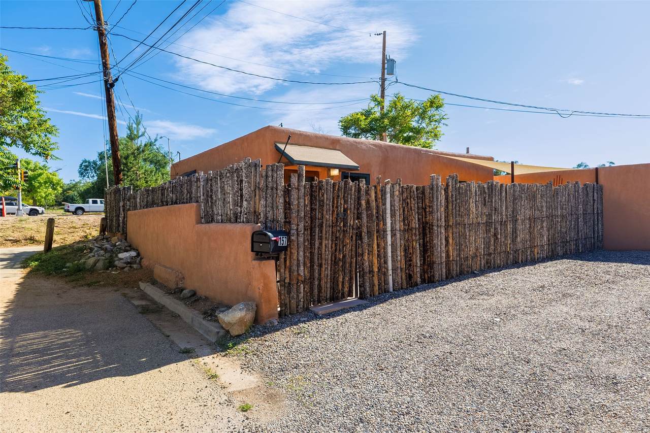 157 Duran - Photo 1