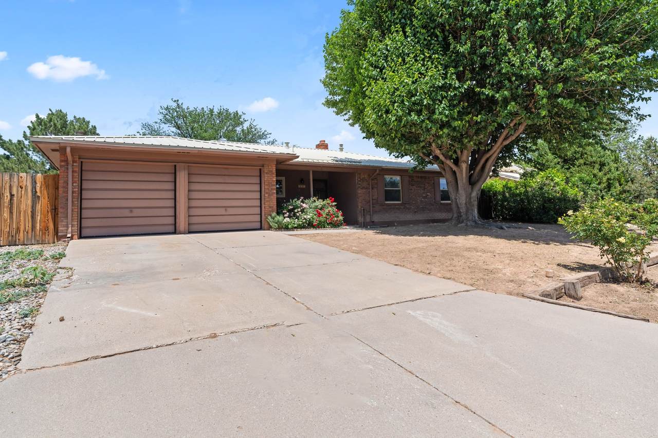 494 Ridgecrest Avenue - Photo 1