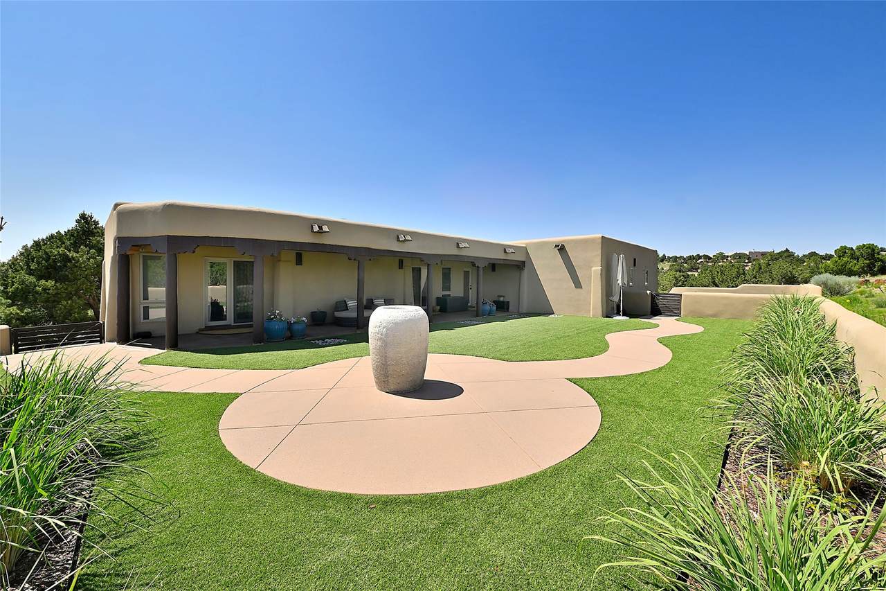 30 Bluestem Drive - Photo 1