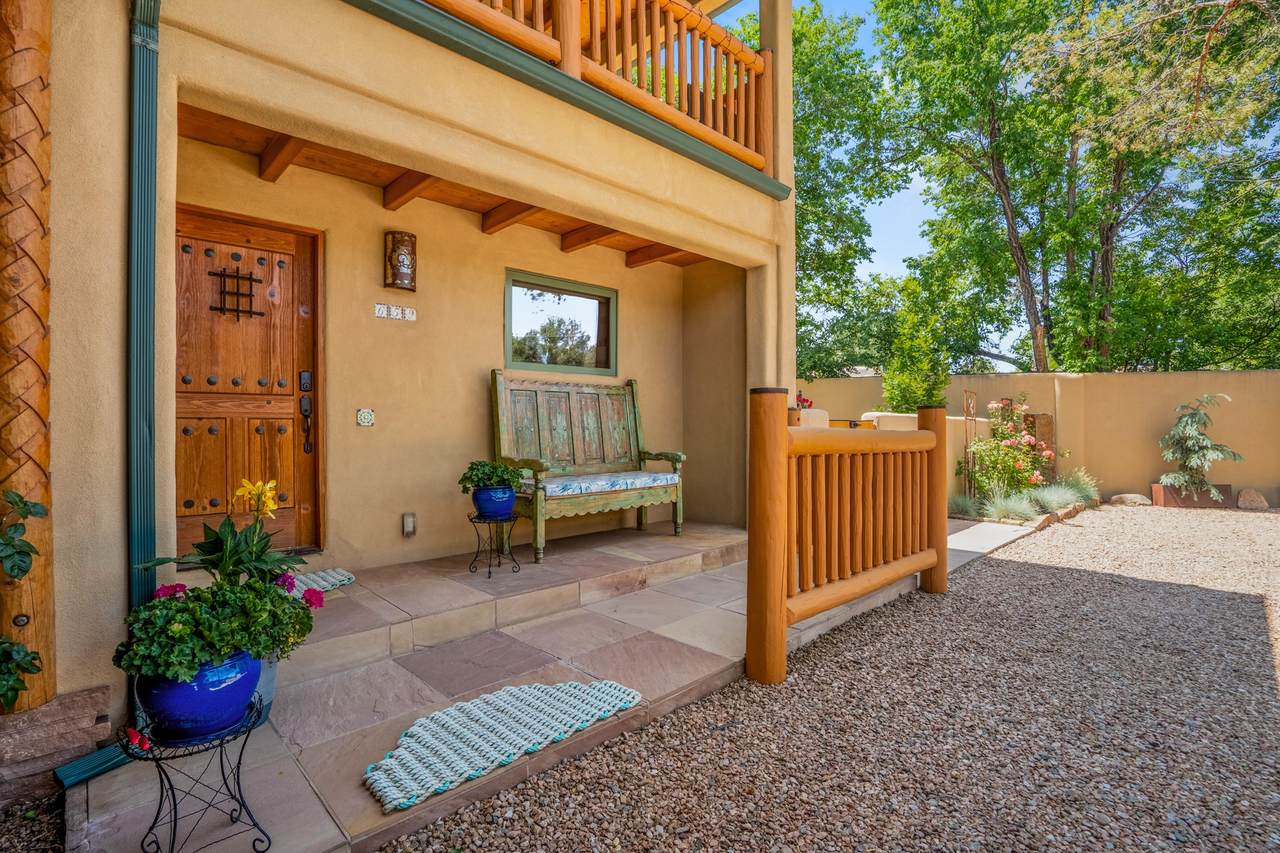 659 Bishops Lodge - Photo 1