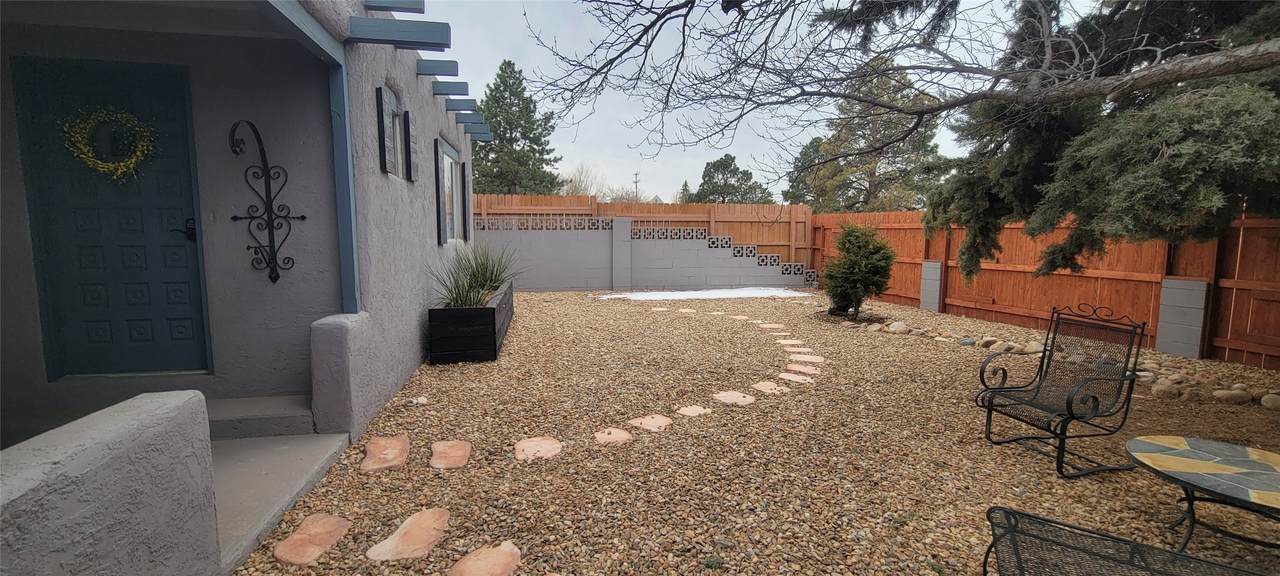 965 Osage Avenue - Photo 1