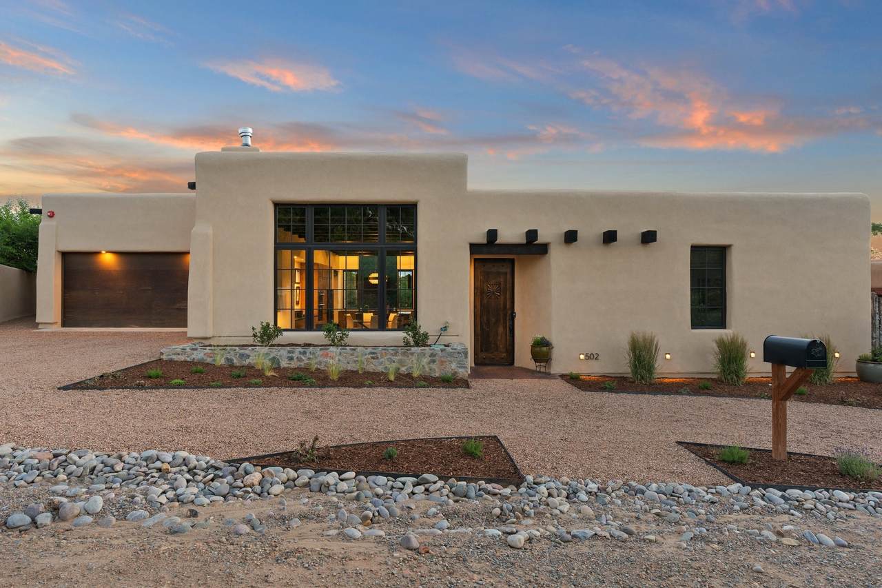 502 Apodaca Hill - Photo 1