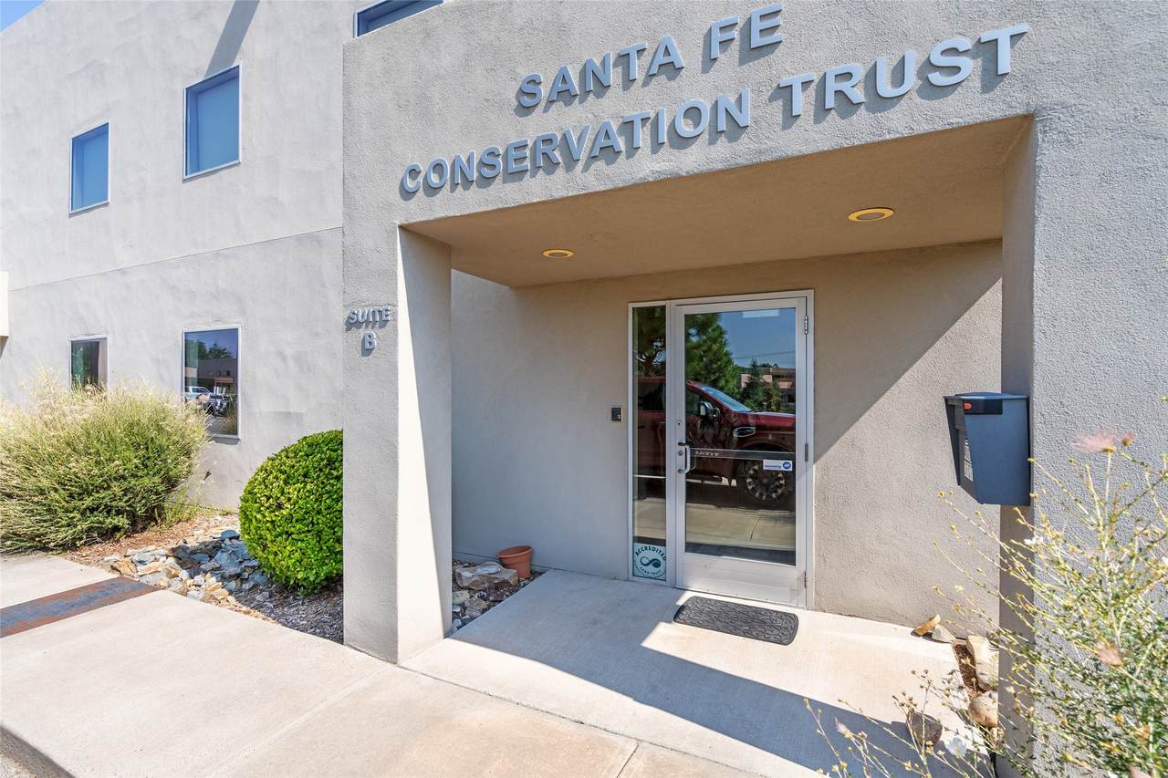 400 Kiva Court - Photo 1