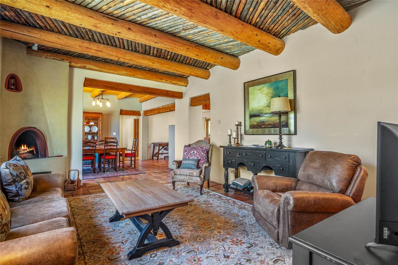1387 Camino Corto - Photo 1