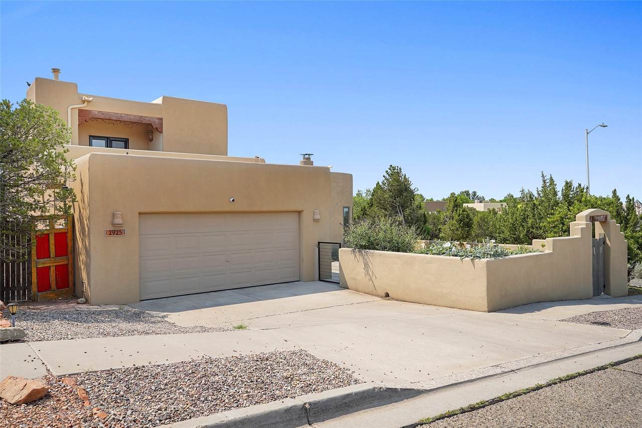 2925 Pueblo Tsankawi - Photo 1