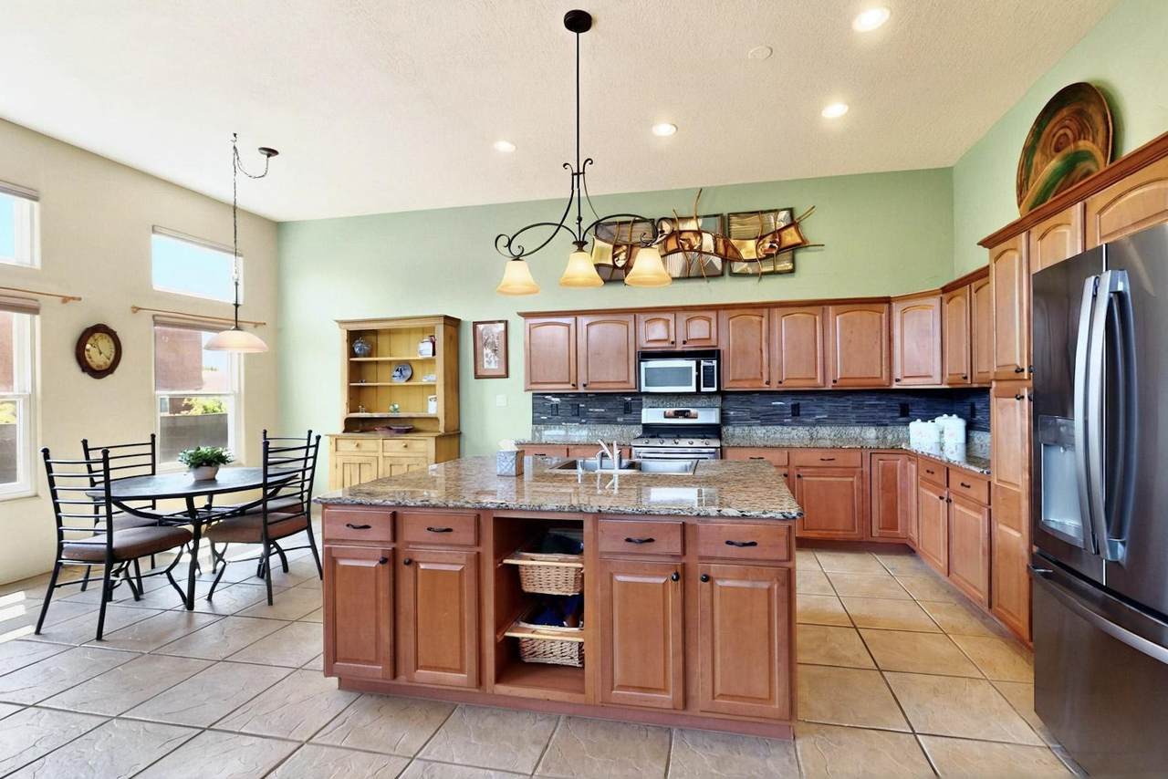 6500 Moon Shadows Drive - Photo 1