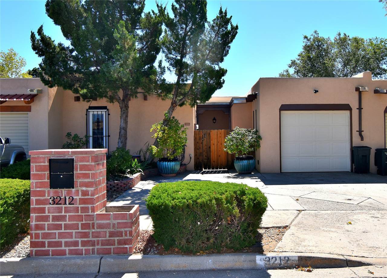 3212 Calle De Molina - Photo 1