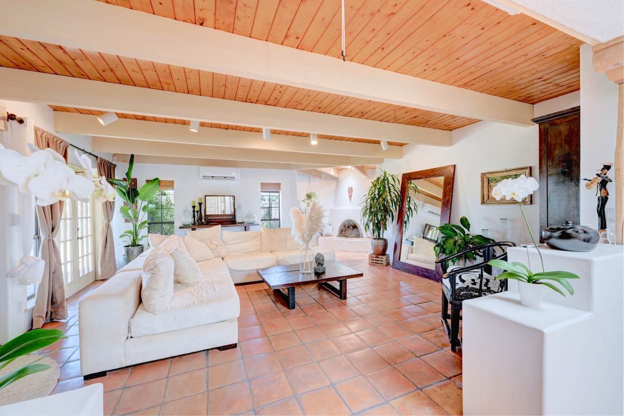 2591 Calle Delfino - Photo 1