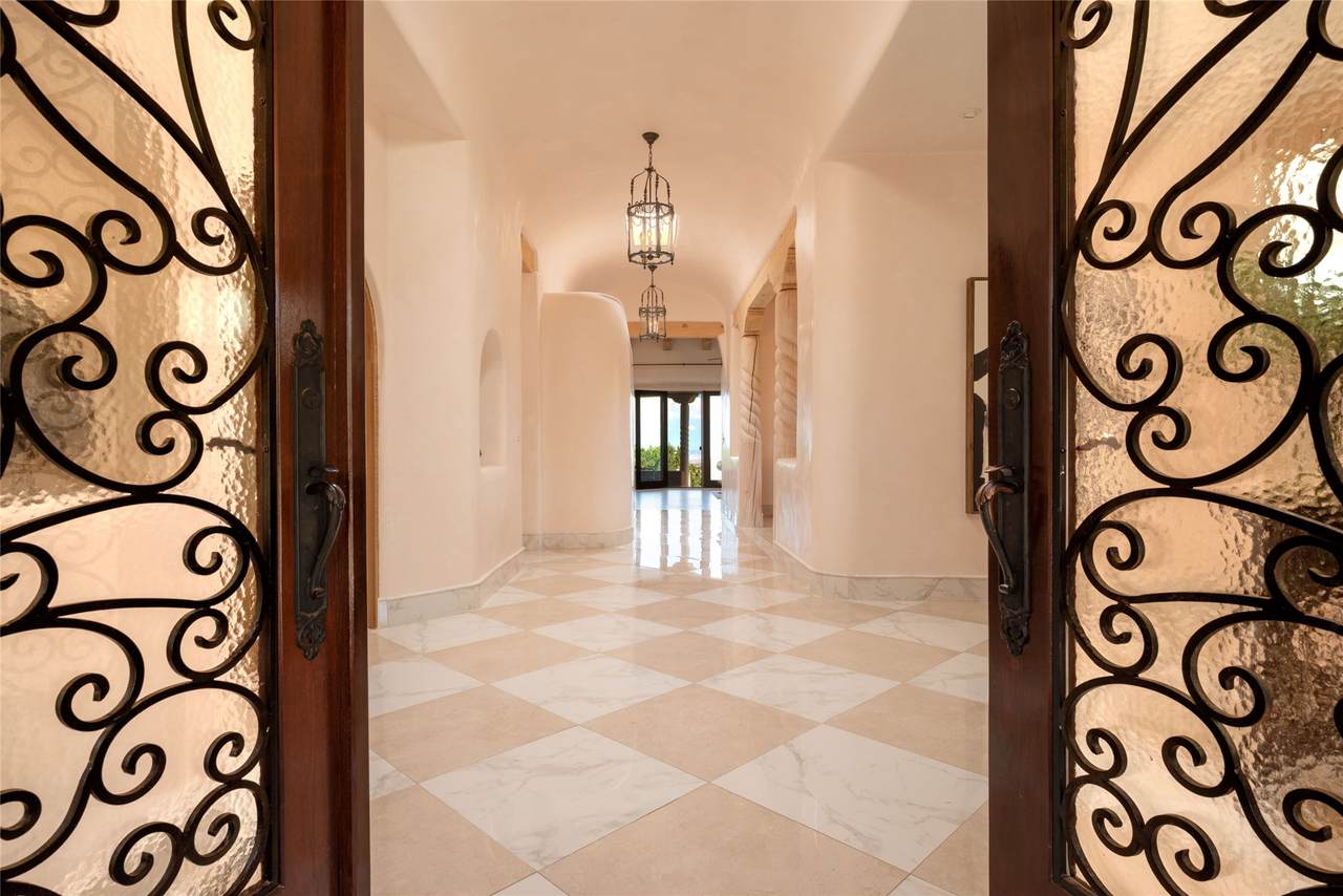 237 Tano Road - Photo 1