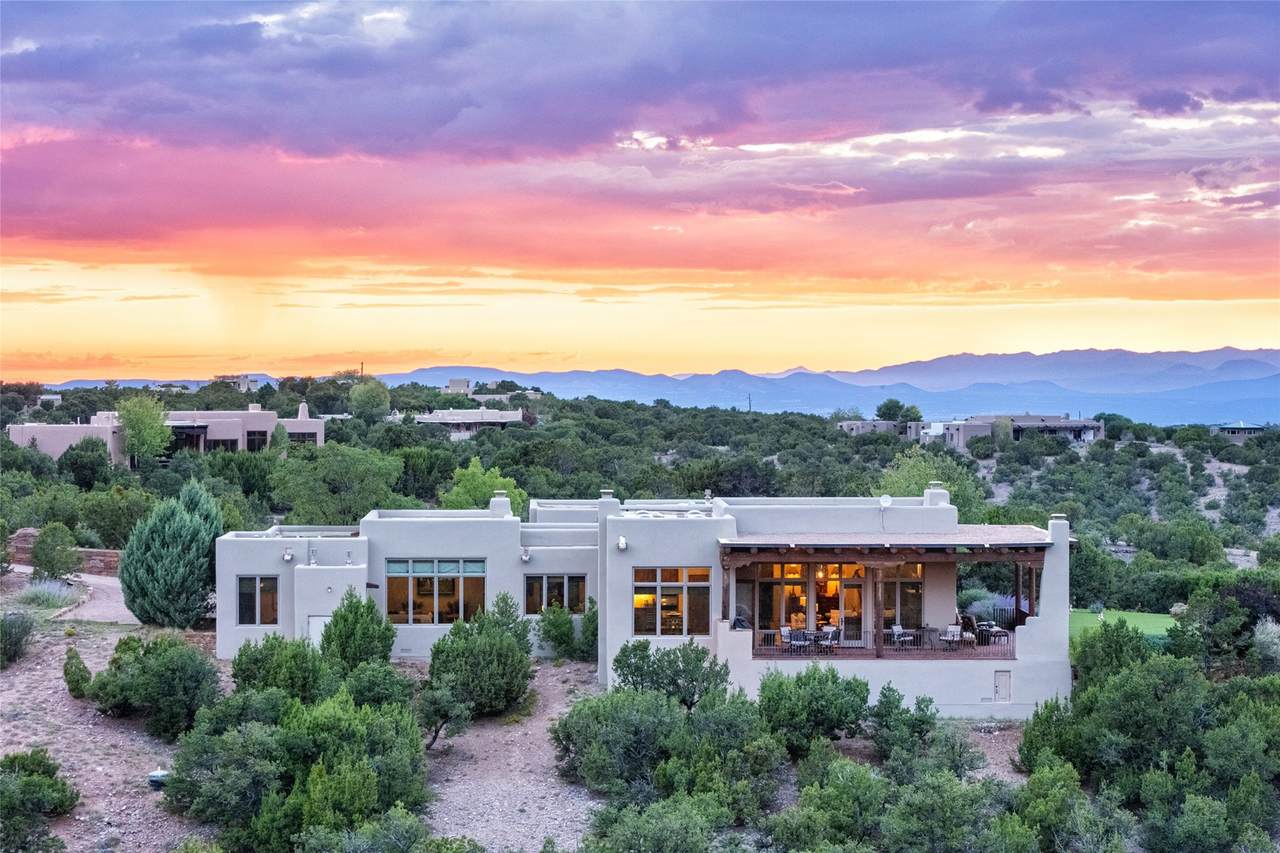 46 Polaris Road - Photo 1