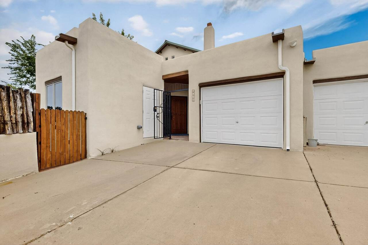 3129 La Paz Lane - Photo 1