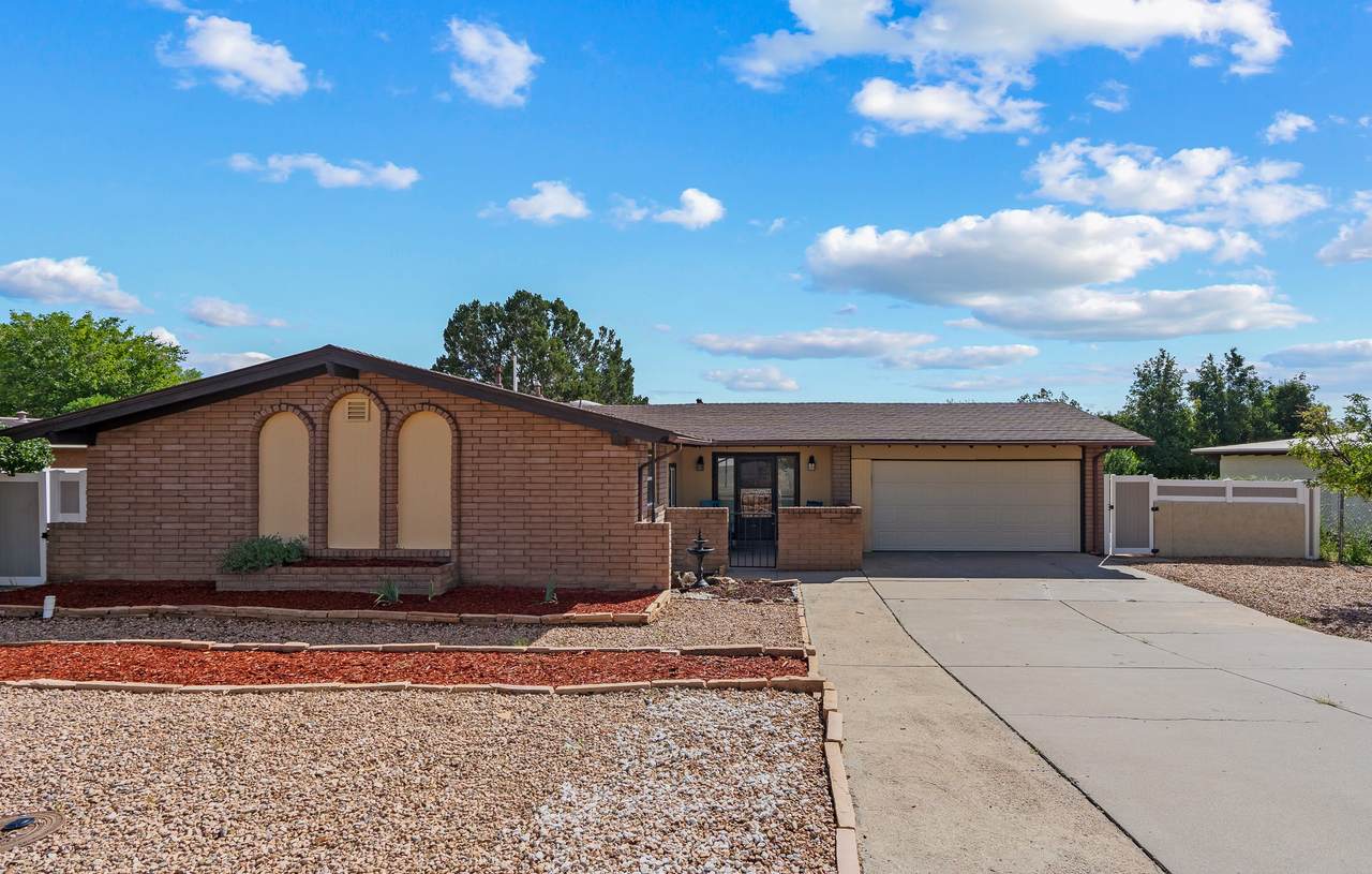 111 Aragon - Photo 1