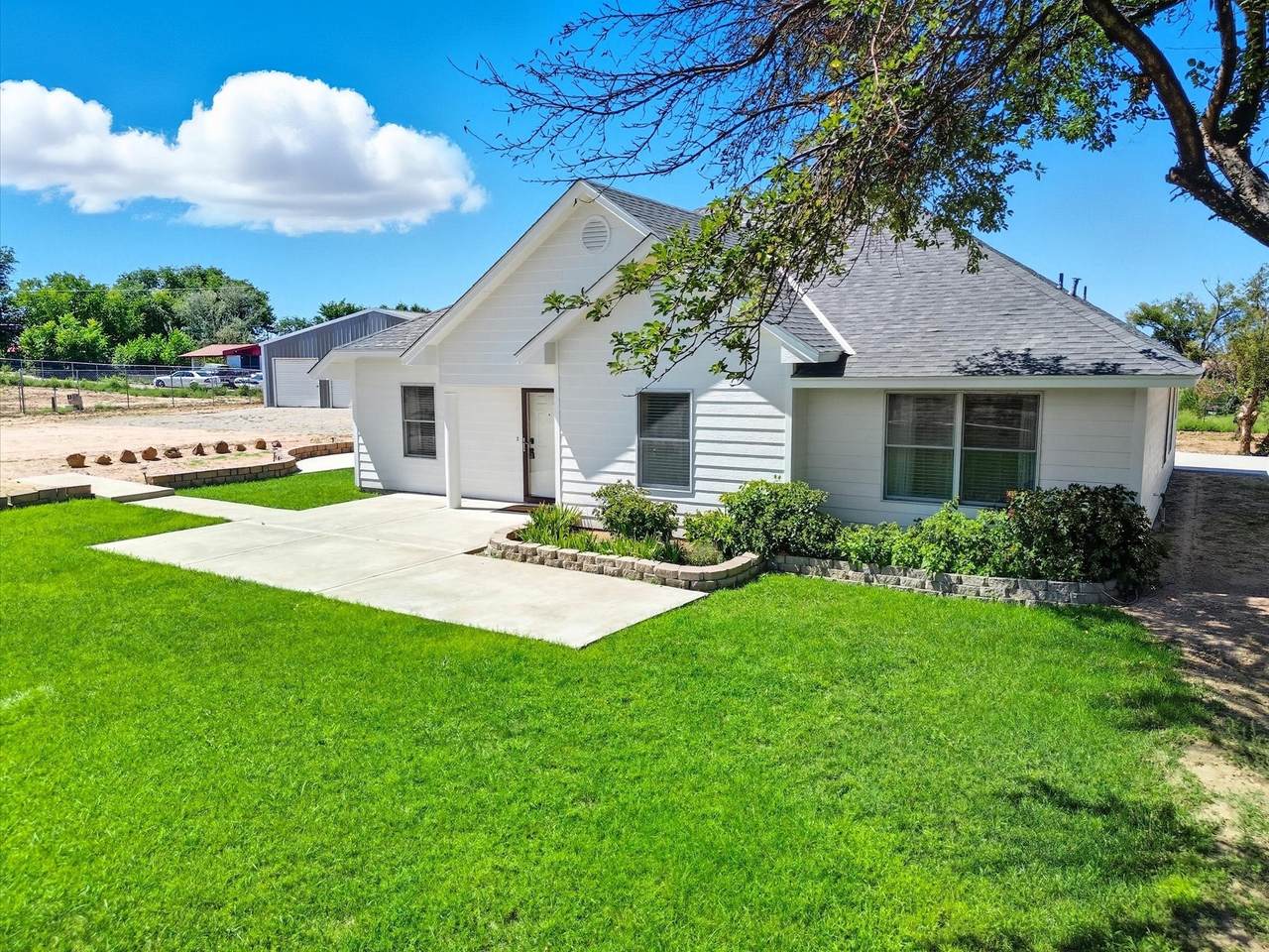 5 Jr Drive - Photo 1