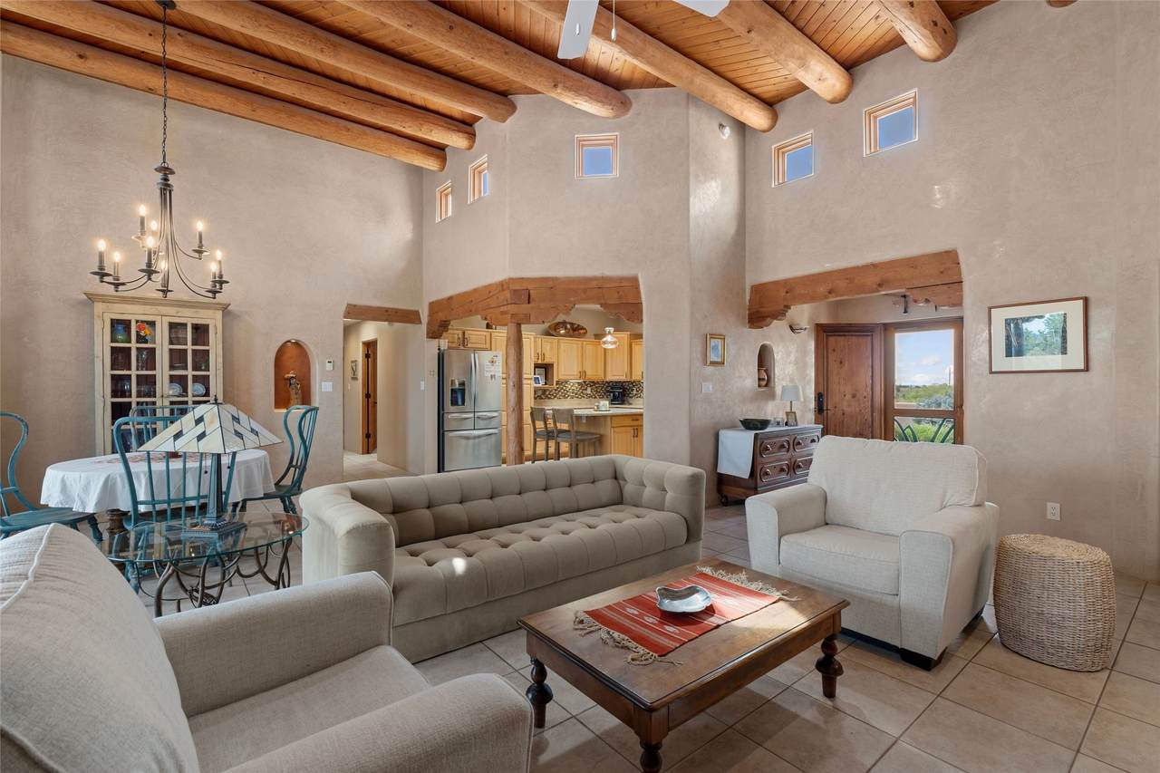 3 Senda Mescal - Photo 1