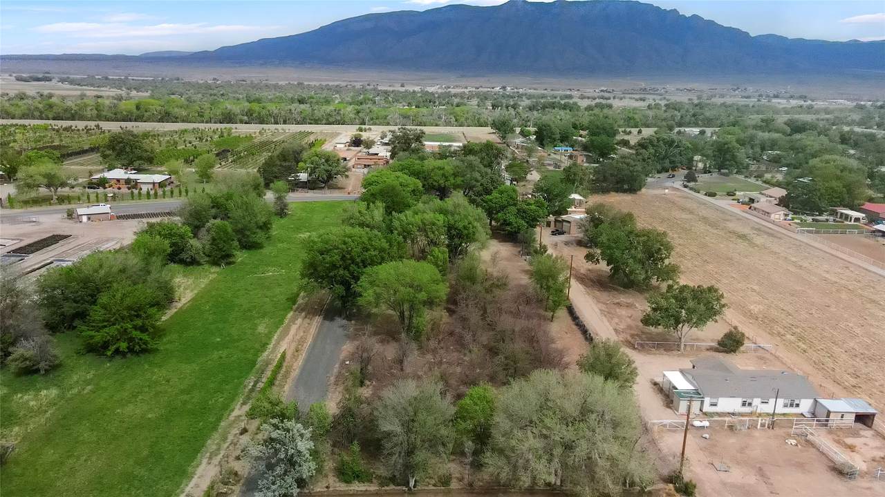 https://bt-photos.global.ssl.fastly.net/santafe/1280_boomver_1_202504440-2.jpg