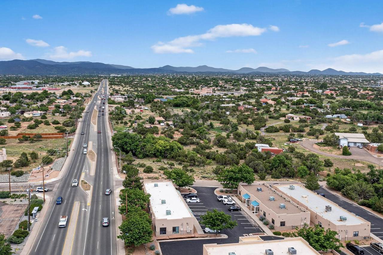 3601 Rodeo - Photo 1