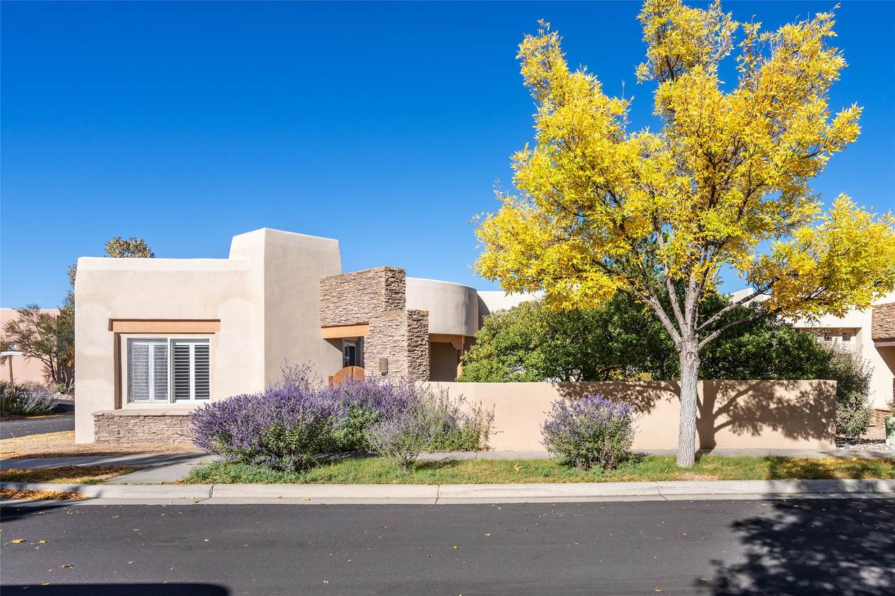 3 Mojave Place - Photo 1