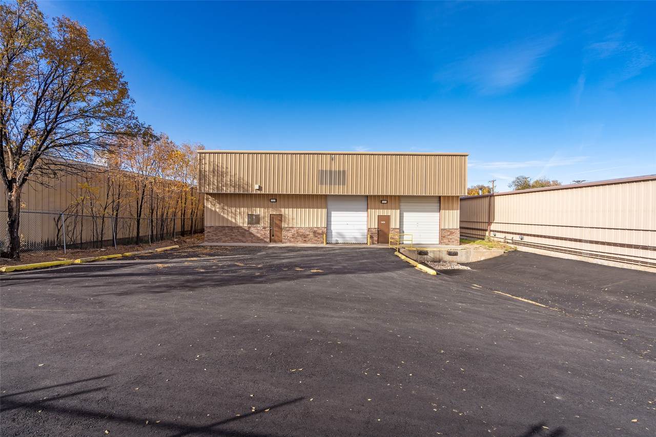 1244 Calle De Comercio - Photo 1