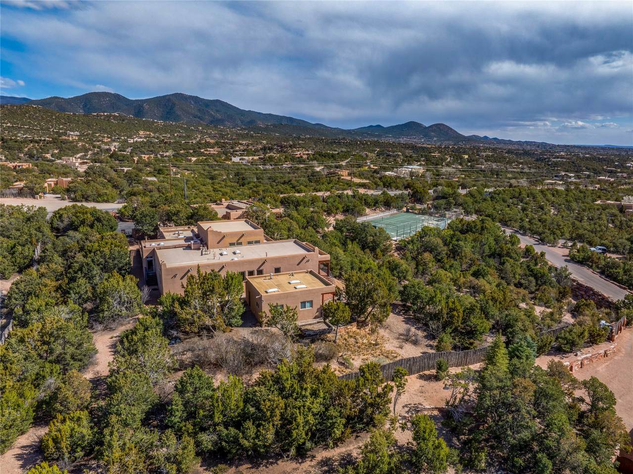 1060 Bishops Lodge Rd - Photo 1