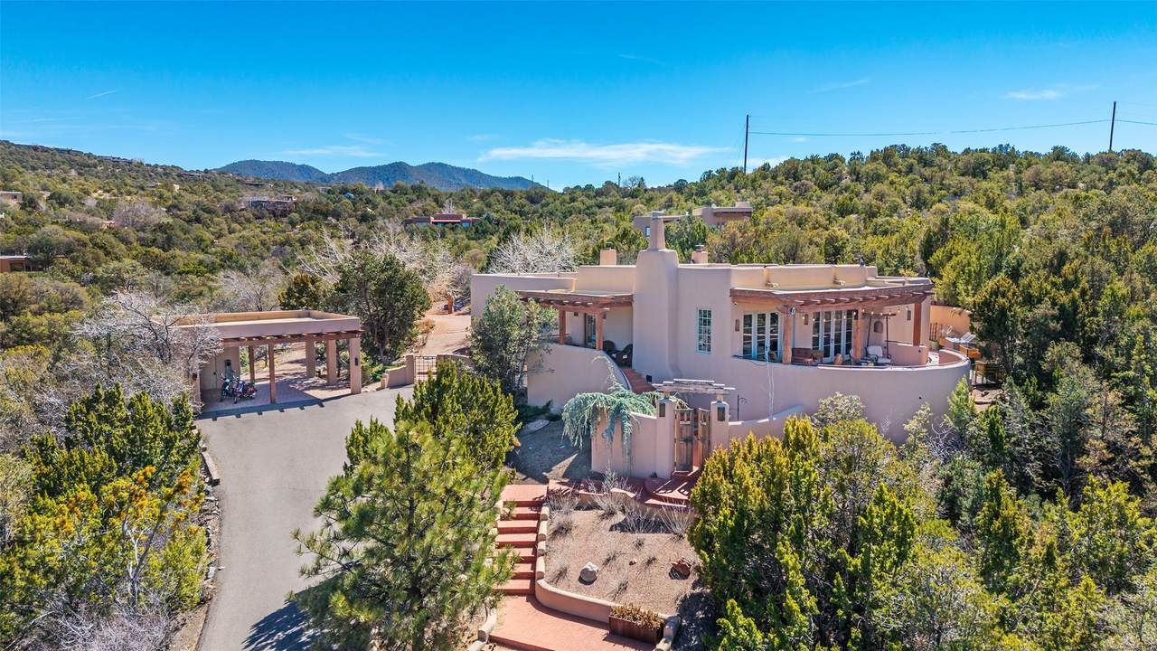 1204 Bandolina Road - Photo 1