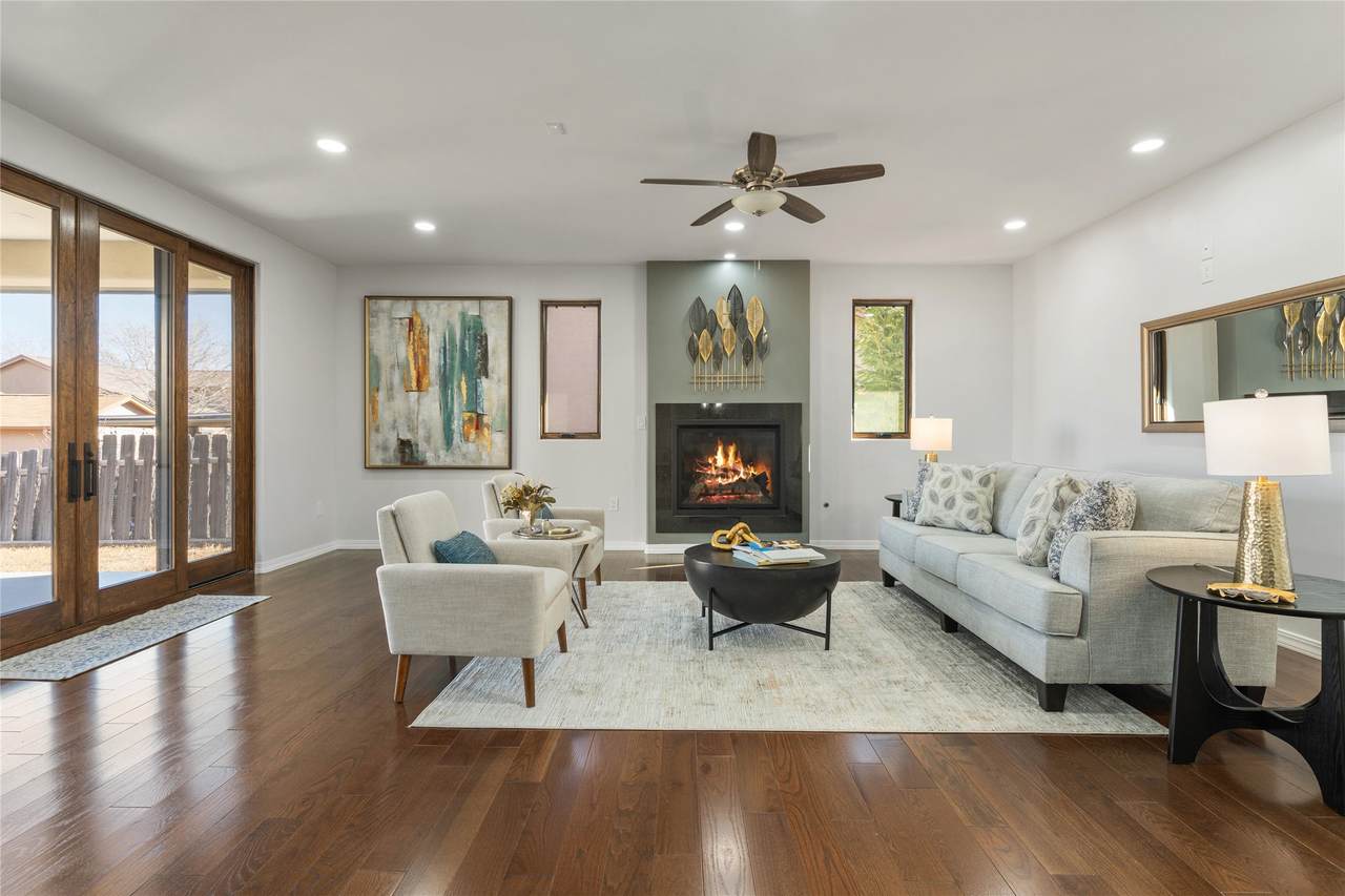 220 Grand Canyon Drive - Photo 1