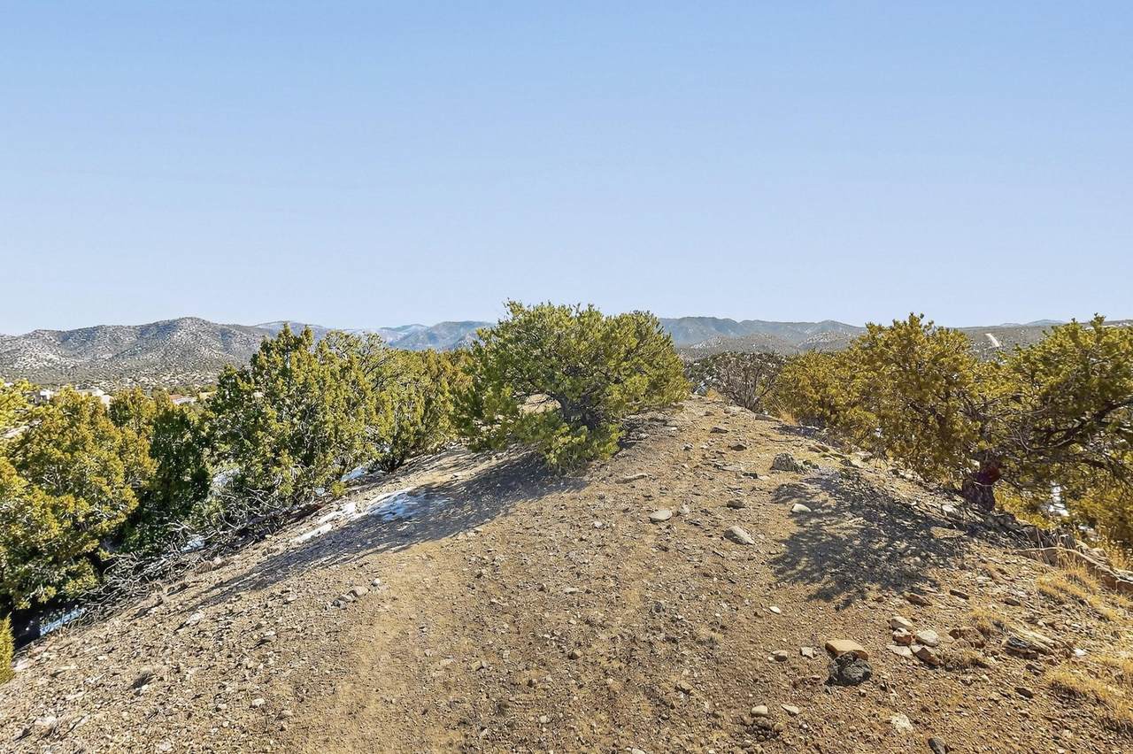 https://bt-photos.global.ssl.fastly.net/santafe/1280_boomver_1_202600551-2.jpg