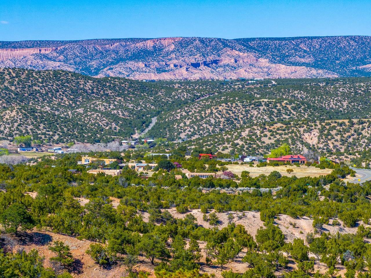 https://bt-photos.global.ssl.fastly.net/santafe/1280_boomver_1_202600923-2.jpg
