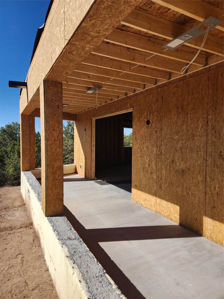 https://bt-photos.global.ssl.fastly.net/santafe/1280_boomver_1_202600953-2.jpg