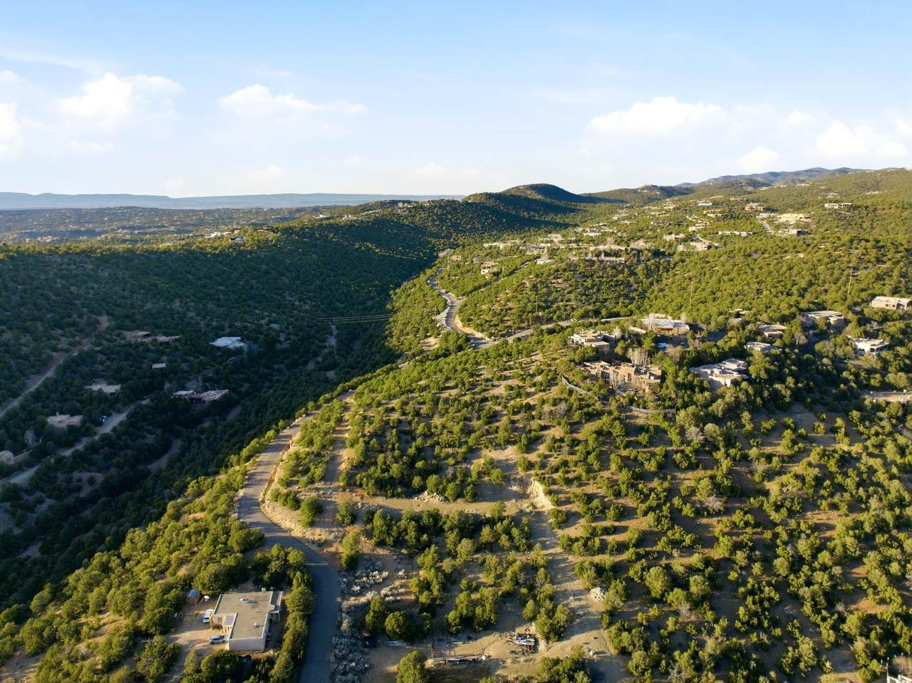 https://bt-photos.global.ssl.fastly.net/santafe/1280_boomver_1_202601050-2.jpg