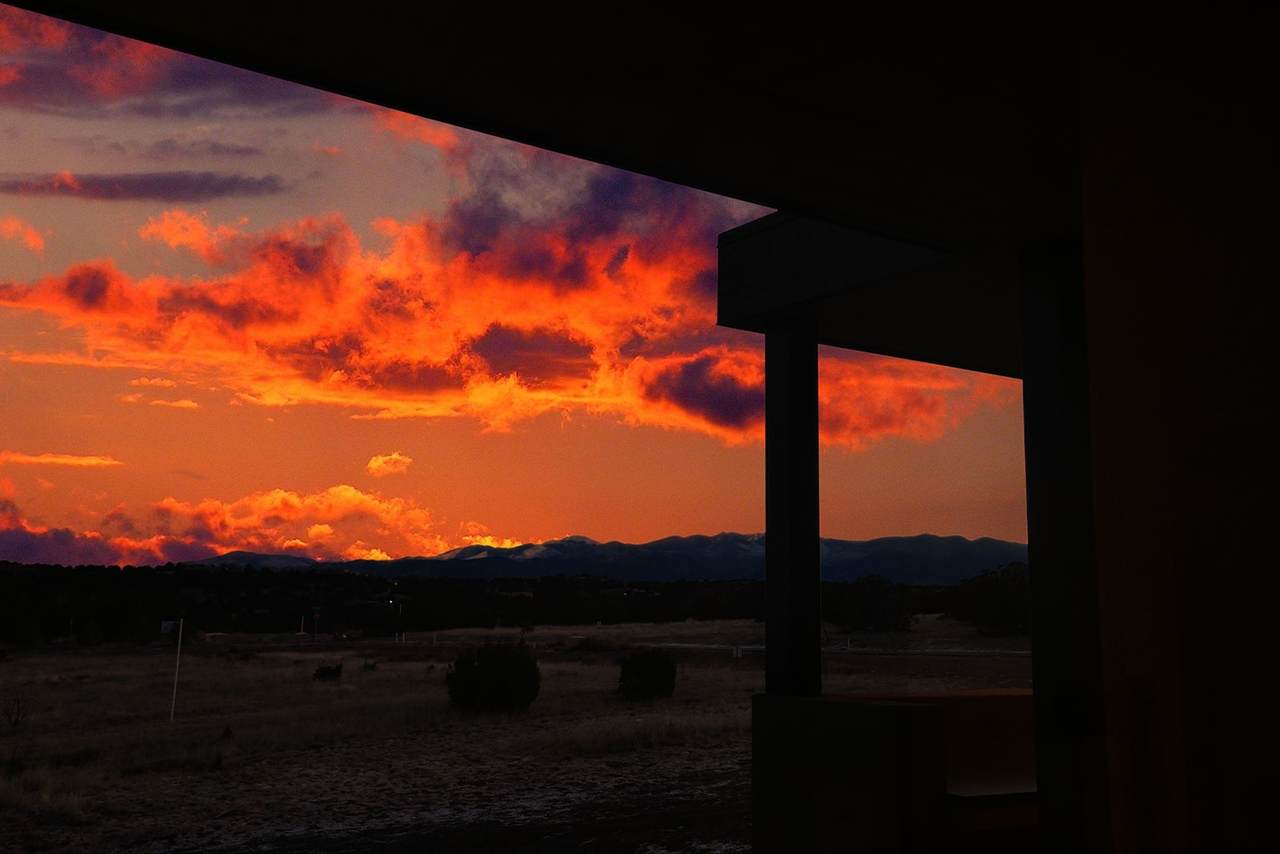https://bt-photos.global.ssl.fastly.net/santafe/1280_boomver_1_202601055-2.jpg