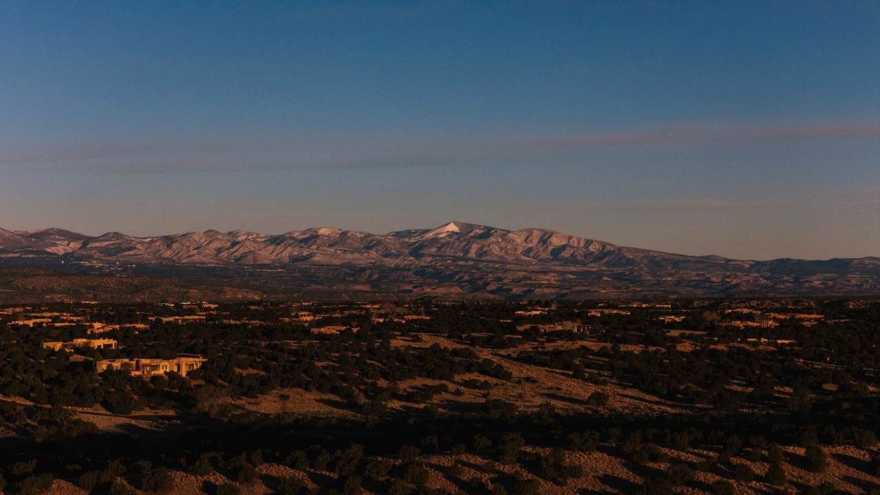 https://bt-photos.global.ssl.fastly.net/santafe/orig_boomver_1_202601067-2.jpg