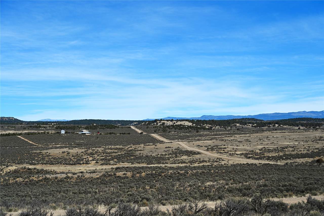 https://bt-photos.global.ssl.fastly.net/santafe/1280_boomver_1_202601095-2.jpg