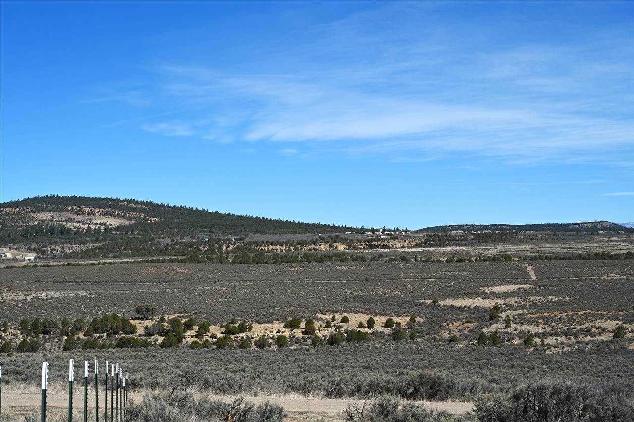 https://bt-photos.global.ssl.fastly.net/santafe/1280_boomver_1_202601095-2.jpg
