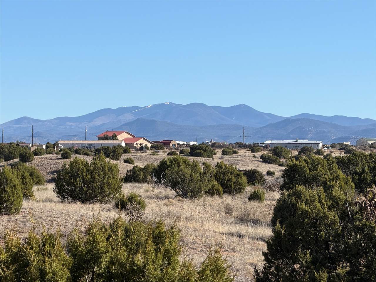 https://bt-photos.global.ssl.fastly.net/santafe/1280_boomver_1_202601106-2.jpg