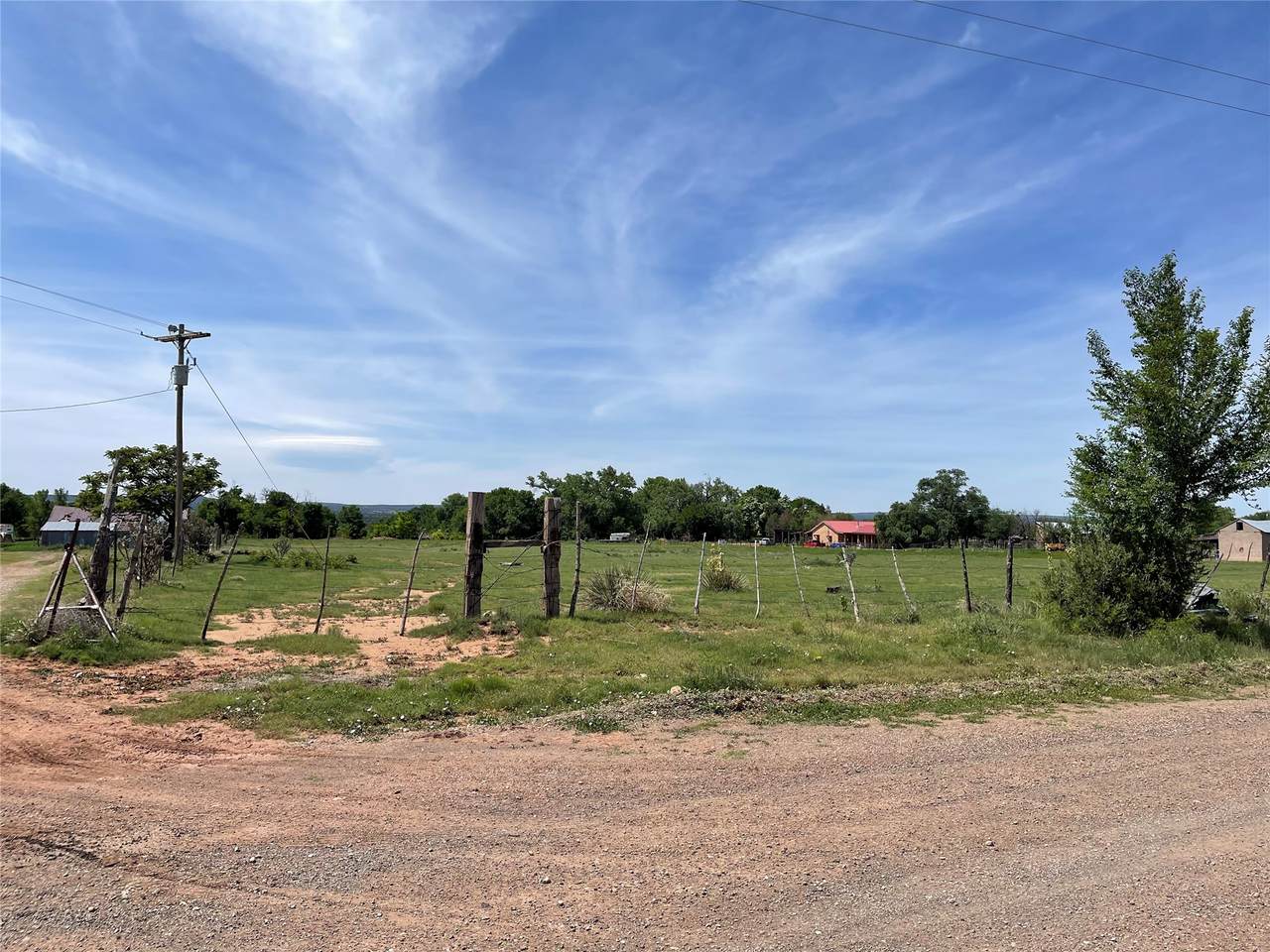 https://bt-photos.global.ssl.fastly.net/santafe/1280_boomver_1_202601126-2.jpg