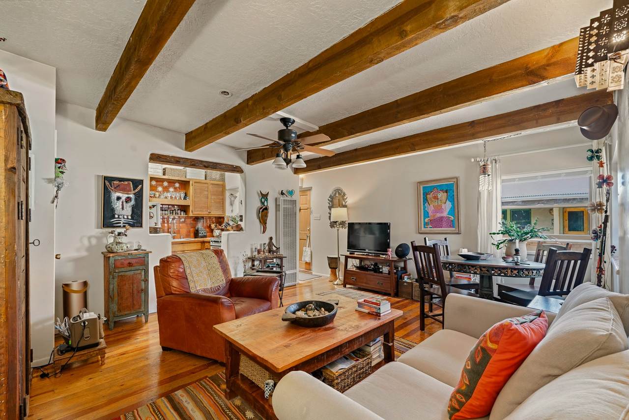 625 Don Felix Street - Photo 1