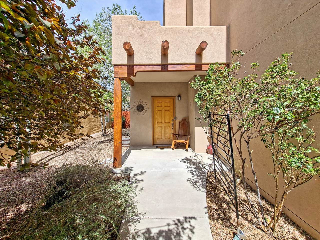 https://bt-photos.global.ssl.fastly.net/santafe/1280_boomver_1_202601154-2.jpg