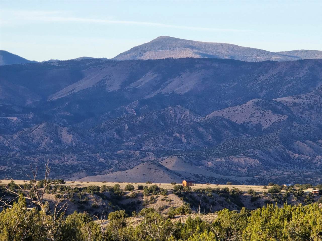 https://bt-photos.global.ssl.fastly.net/santafe/1280_boomver_1_202601161-2.jpg