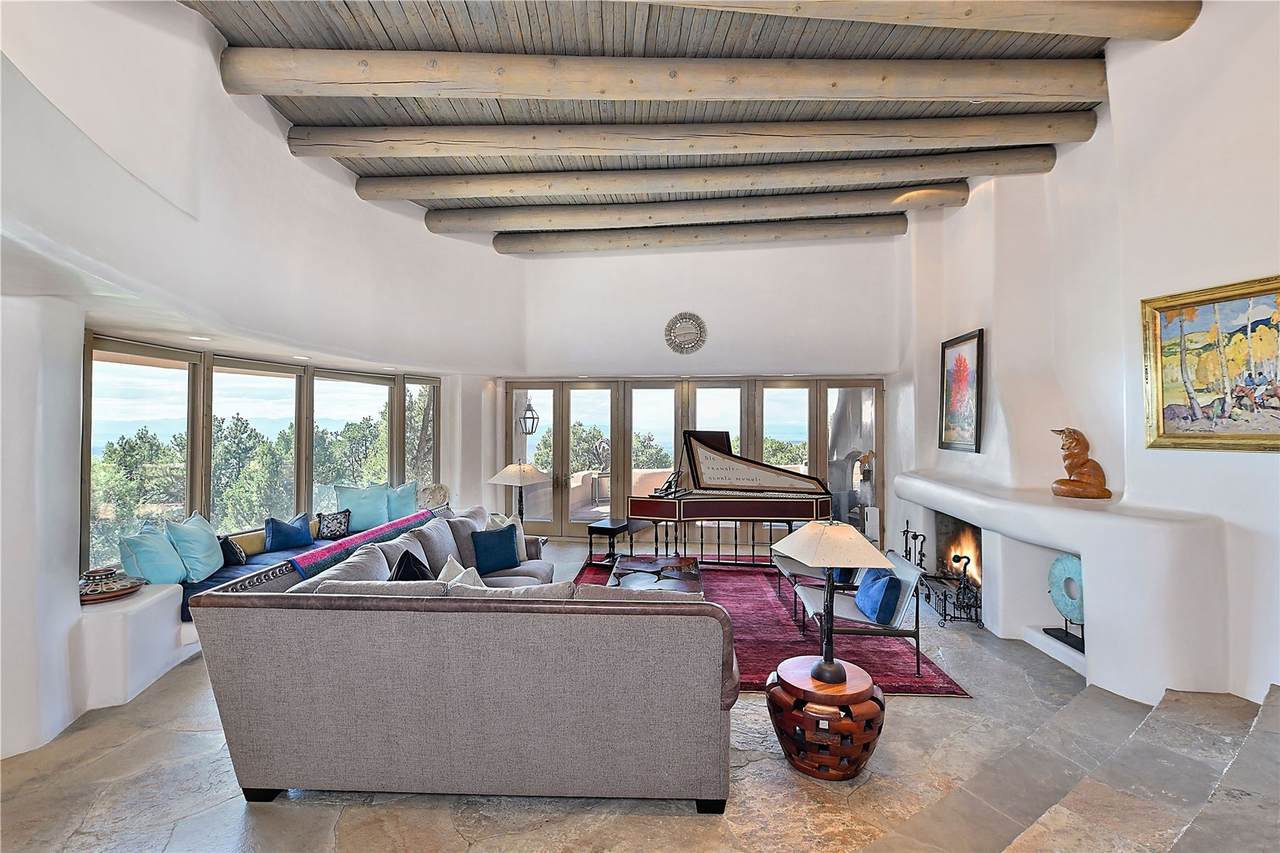 1244 Summit - Photo 1