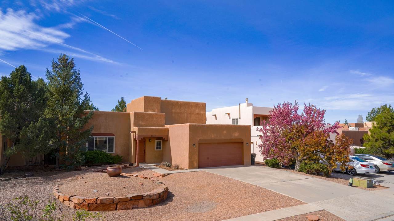 4237 Sundance Street - Photo 1