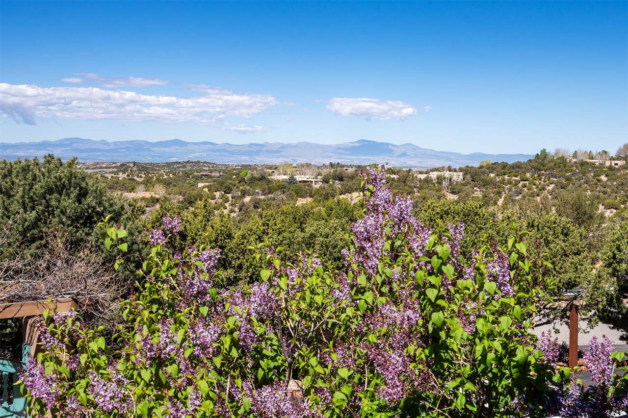 https://bt-photos.global.ssl.fastly.net/santafe/1280_boomver_1_202601223-2.jpg