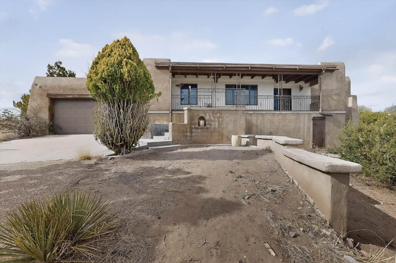 609 Calle De Marcos - Photo 1