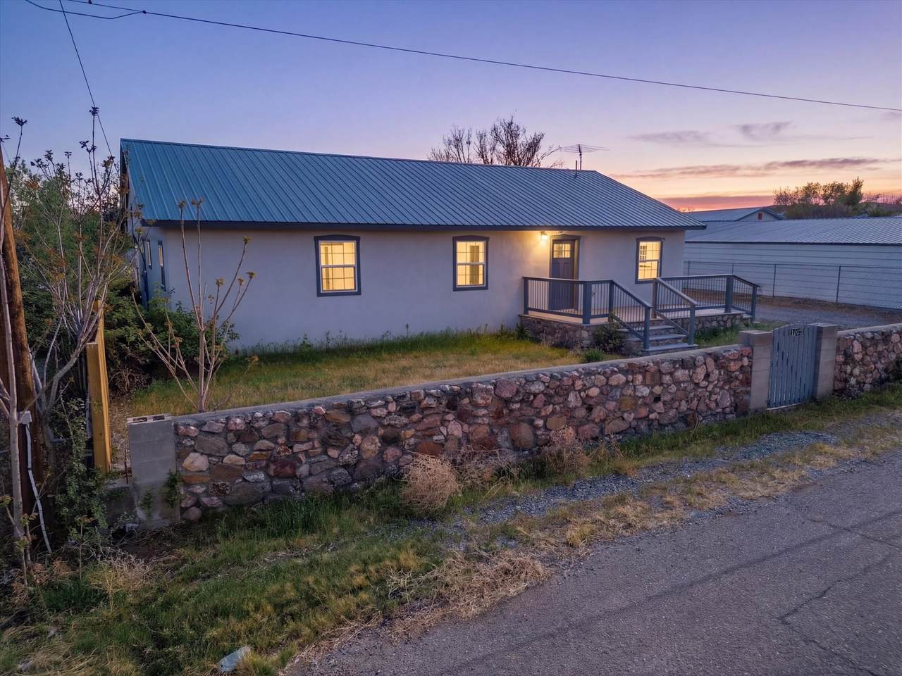 1002 Cook Street - Photo 1