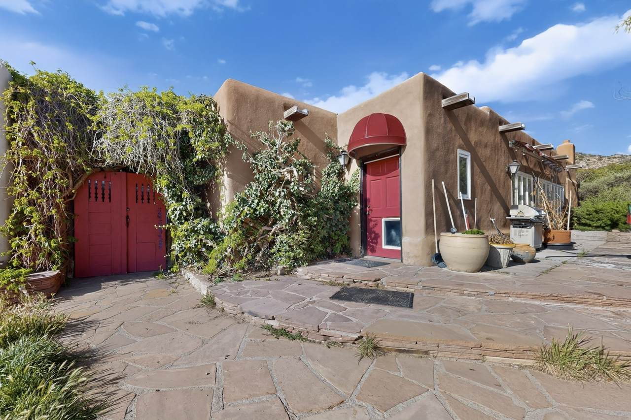 492 Old Las Vegas Highway - Photo 1