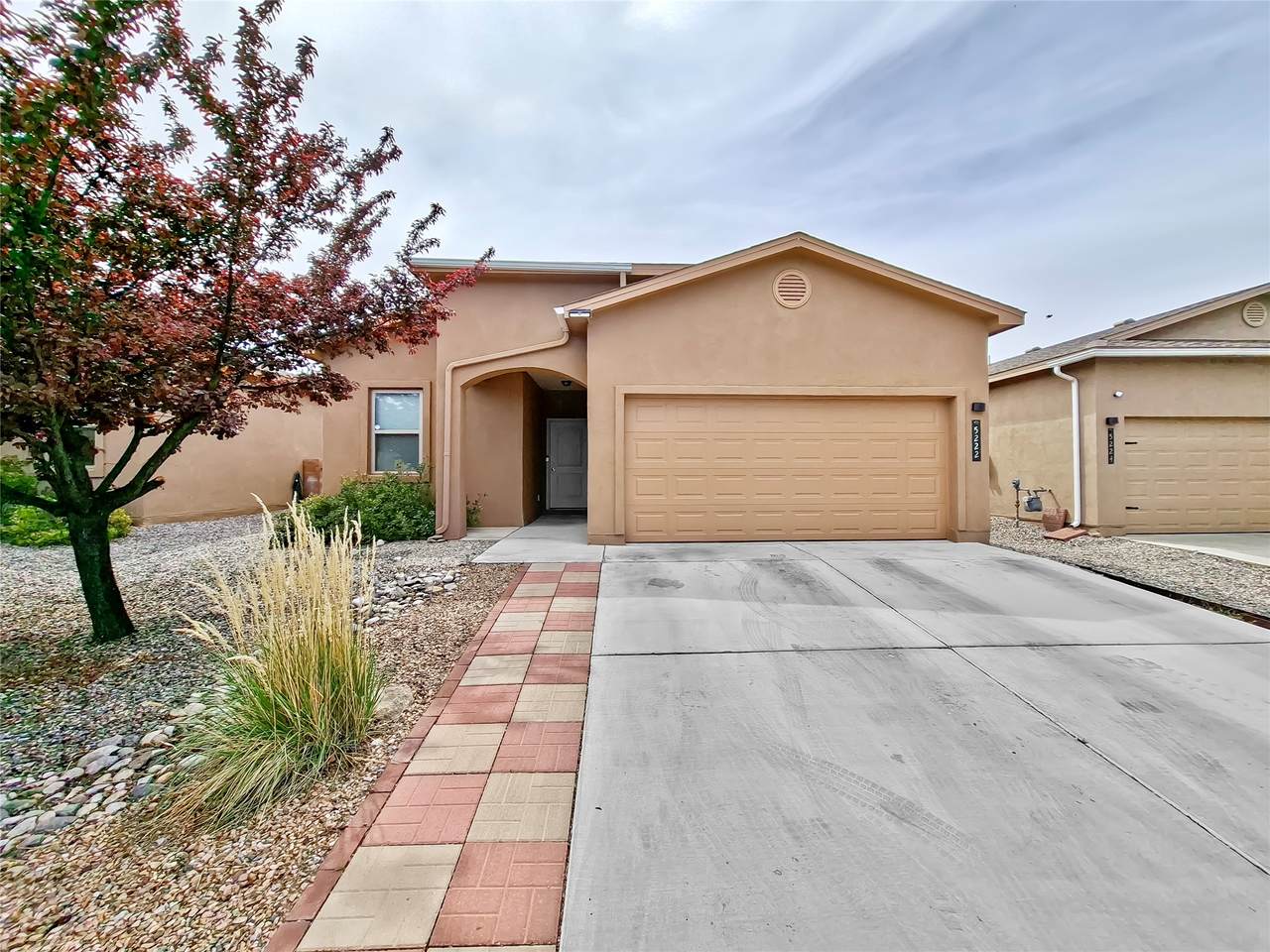 5222 Via Del Sol - Photo 1